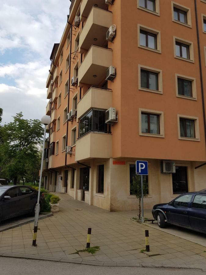 Хепи Апартмънтс Płowdiw Zewnętrze zdjęcie